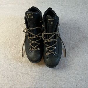 Nike air minarette Acg hiking boots